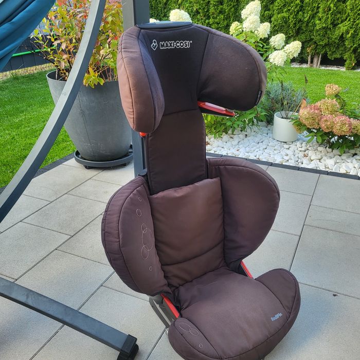 Fotelik Maxi-Cosi RodiFix 15-36