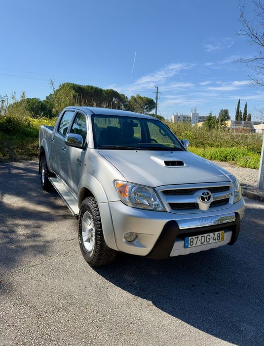Toyota Hilux Tracker 2.5cc/120cv