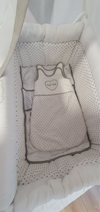 Berço móvel Naf Naf