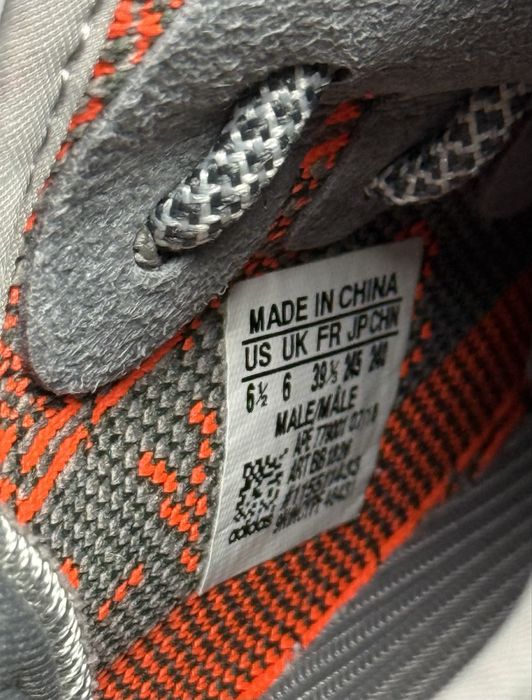 adidas Yeezy Boost 350 V2 Beluga Reflective
