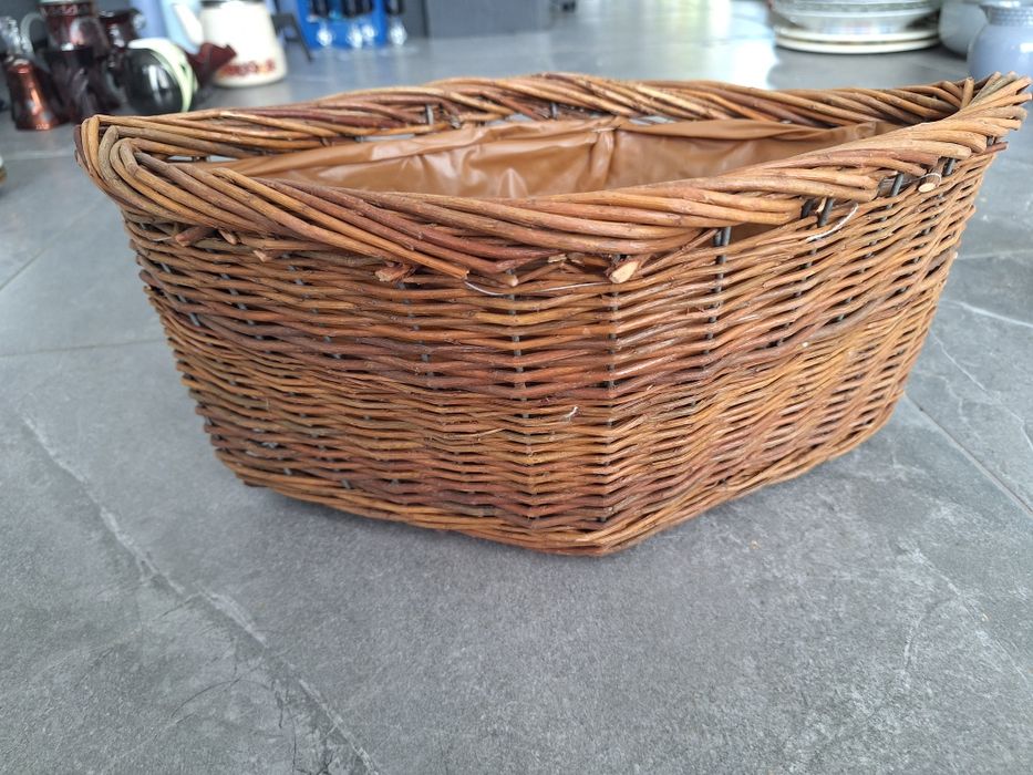 Kosz wiklinowy doniczka wiklinowa wiklina