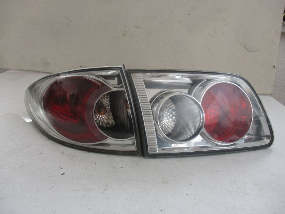 Farol Farolim Tras Mazda 6 Esquerdo