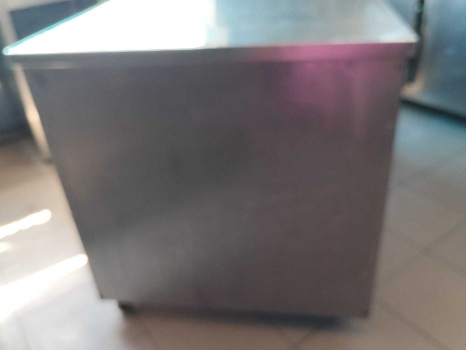 Mesa/ Bancada/ Ilha de cozinha com rodas