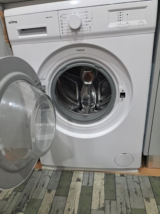 Maquina de lavar roupa