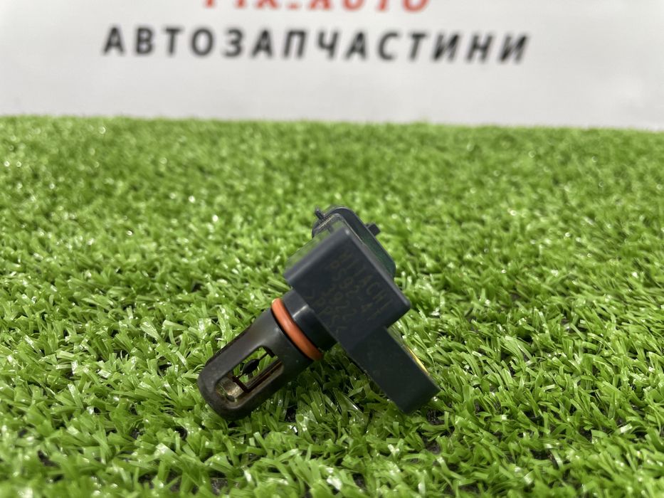 Датчик тиску в впускному колекторі Infiniti