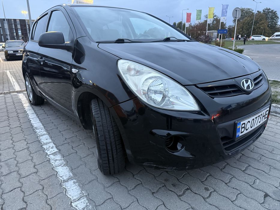 Hyundai i20
