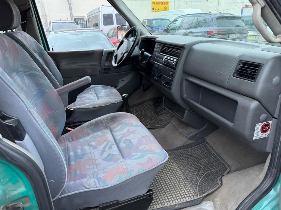 Multivan 2.5 102 konie