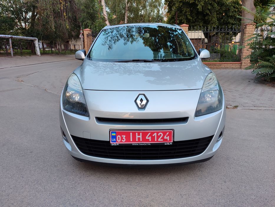 Renault Grand Scenic 2011 VIN VF1JZ1UB646601930 фото оголошення 2 з 18