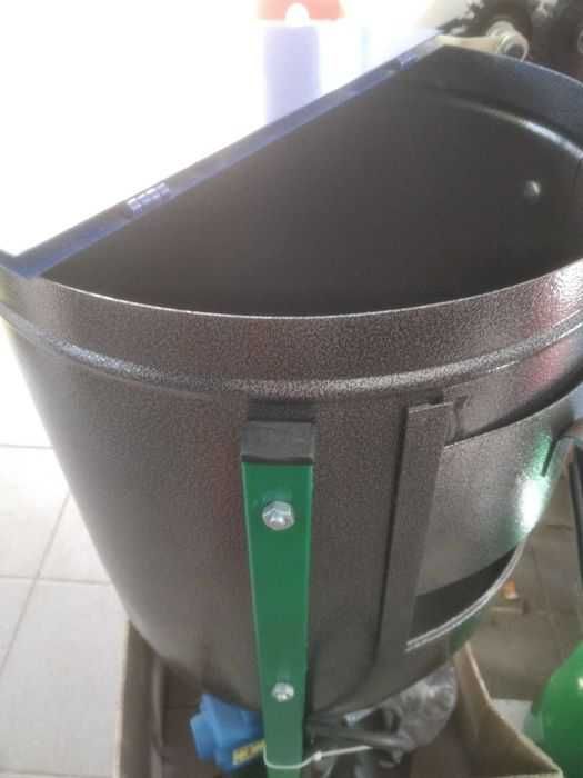 Кукурузолущилка электрическая Бочка 45 л. 600кгч, Теребилка, Лущилка