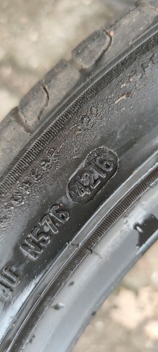 opony lato 225x40x18 PIRELLI 4szt 400zl 2016r