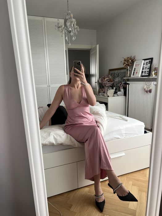 Sukienka długa midi brudny róż S na wesele Shein satynowa koktaljowa