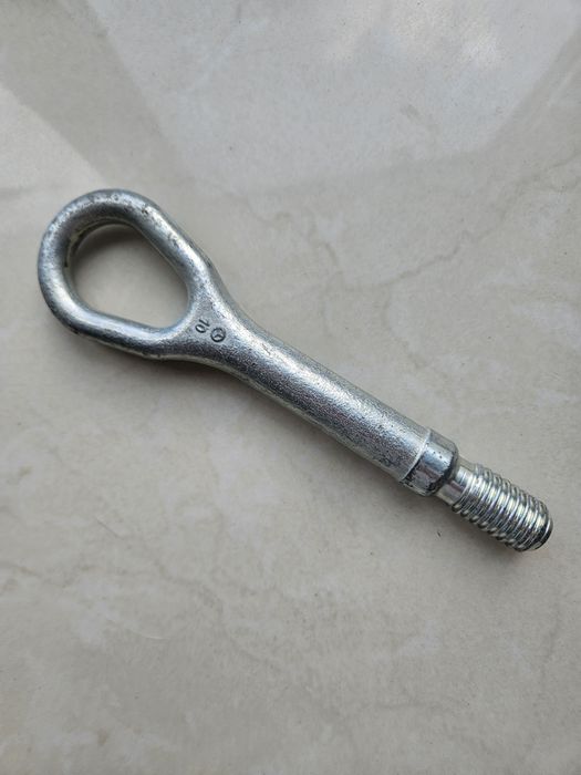 Буксирувальний крюк, гак Mercedes