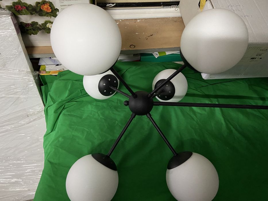 Candeeiro de tecto tipo bola