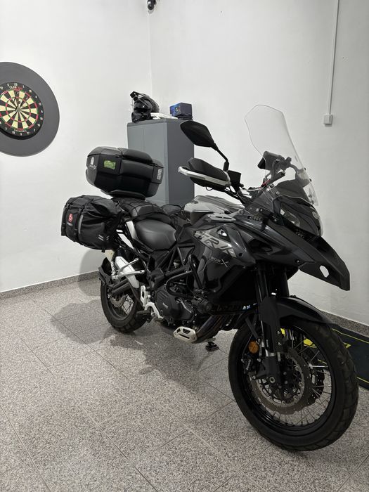 Benelli trk 502x (35kw)
