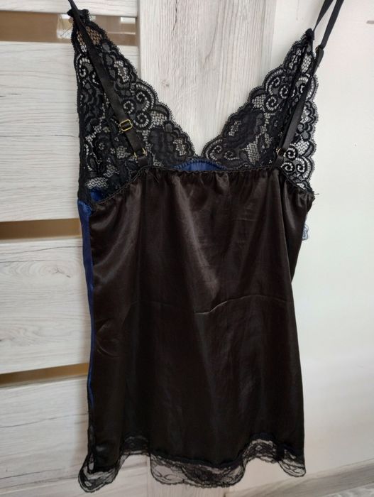 Sexy Koszulka nocna z koronką rozmiar 34