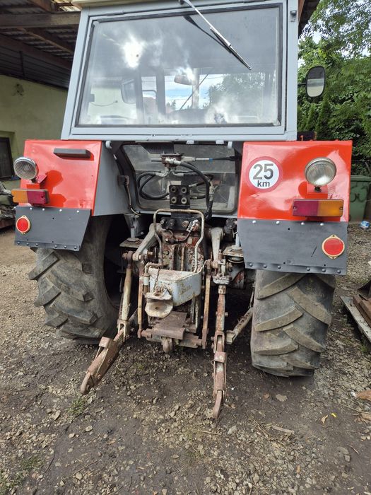 Zetor 10011, 8011 Ursus