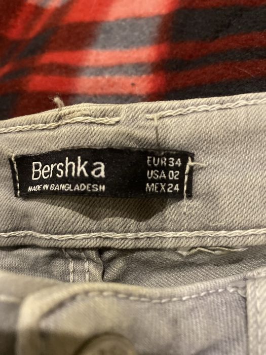 Calças Bershka