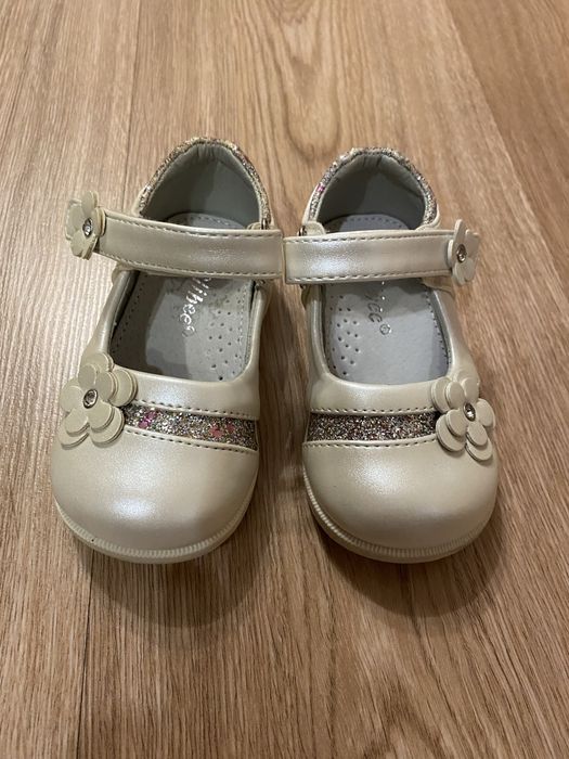 Продам дитячі туфельки 21 розмір