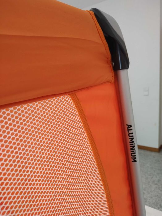 Berço desmontável para viagens