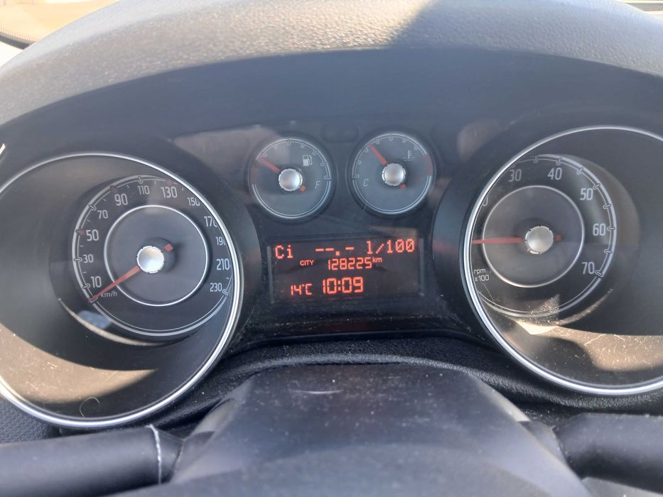 Para venda: Fiat Punto 1.2