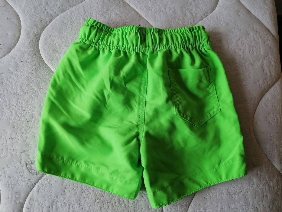 Szorty, spodenki kąpielowe dla chłopca rozm. 92