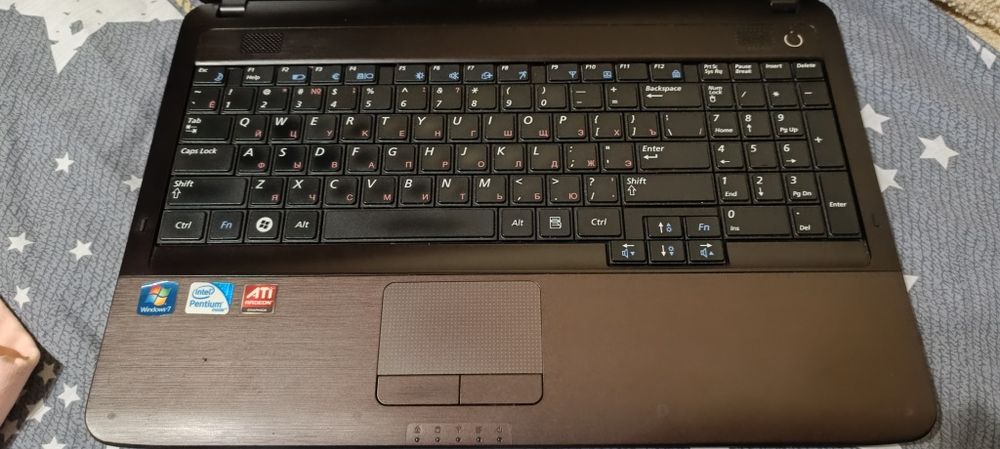 Продам ноутбук Samsung NP-R540, 15.6 на запчасти