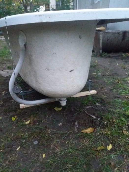 Акрилова ванна б/у