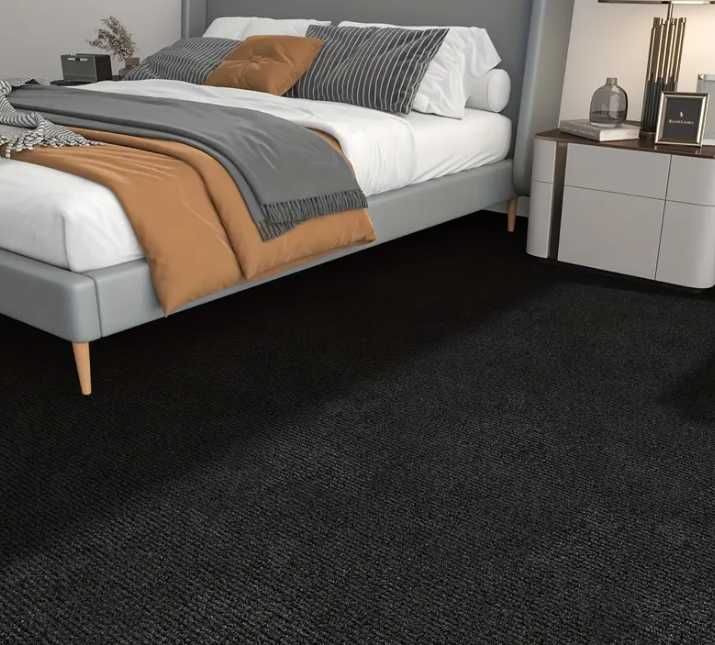 OKAZJA !!! Wykładzina Czarna NOWA do salonu pokoju 20m2