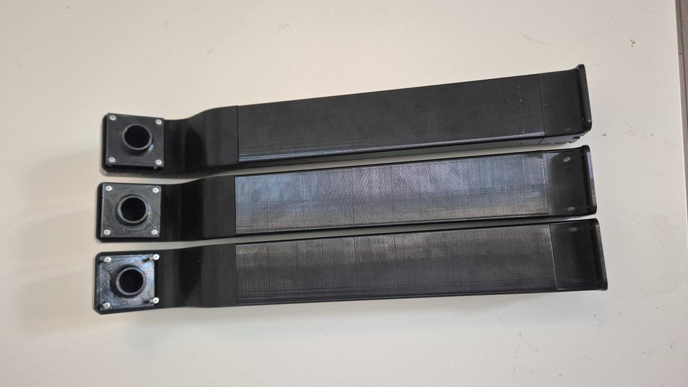 Uniwersalne uchwyty do kamer autodarts