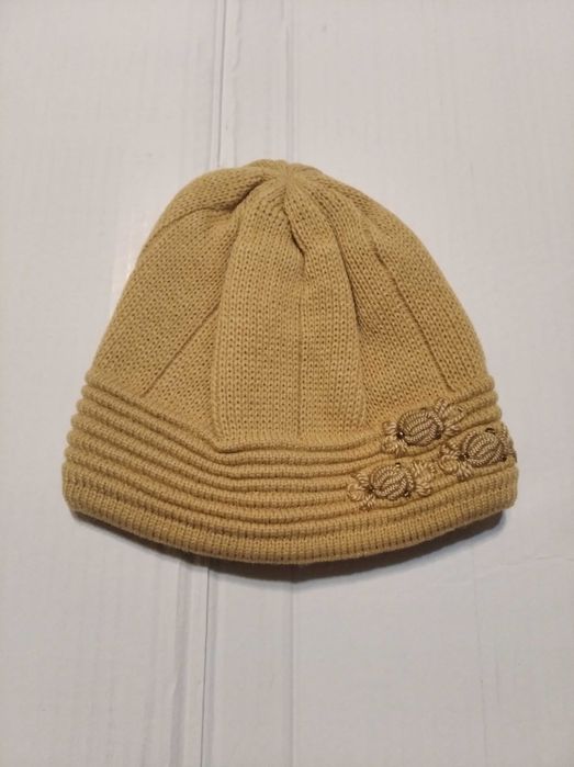 Шапка женская зимняя тёплая новая