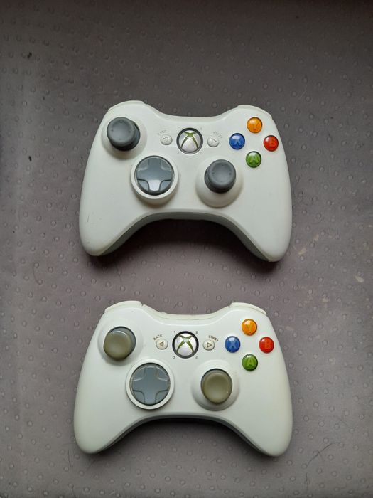 2 Pady do xbox360 plus zasilacz