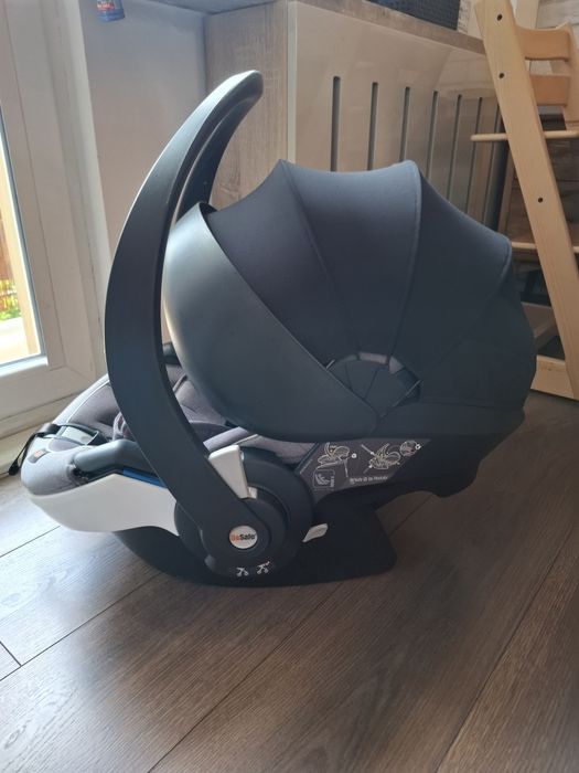 Fotelik z bazą isofix BeSafe iZi Go Modular i-size