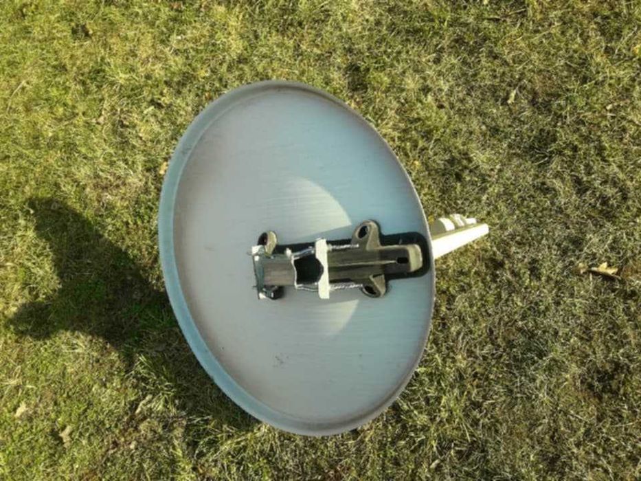 antena satelitarna z konwerterem