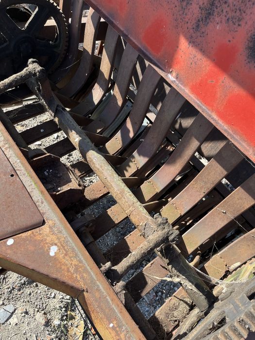 Samozbierająca do siana , słomy, bel