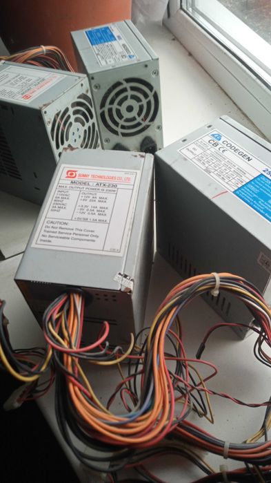 Блок питания компьютера /400 W/