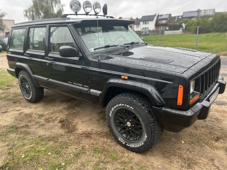 Jeep Cherokee