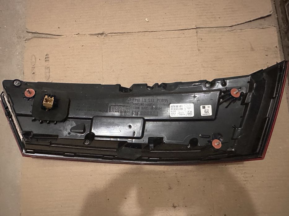 Фара/ліхтар задня ліва на Audi Q7 4M 2015-2019