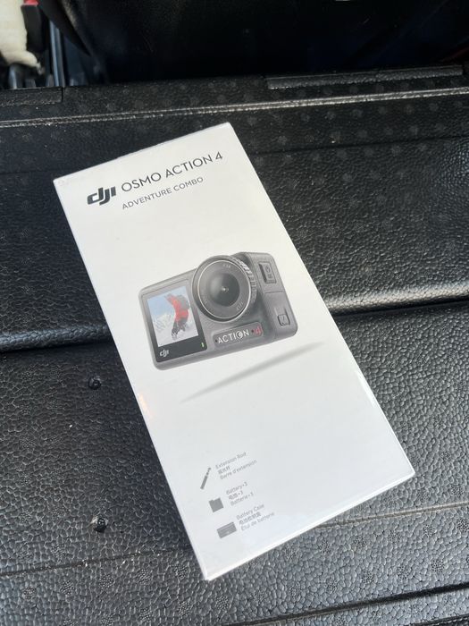Камера DJI Osmo Action 4 Adventure Combo