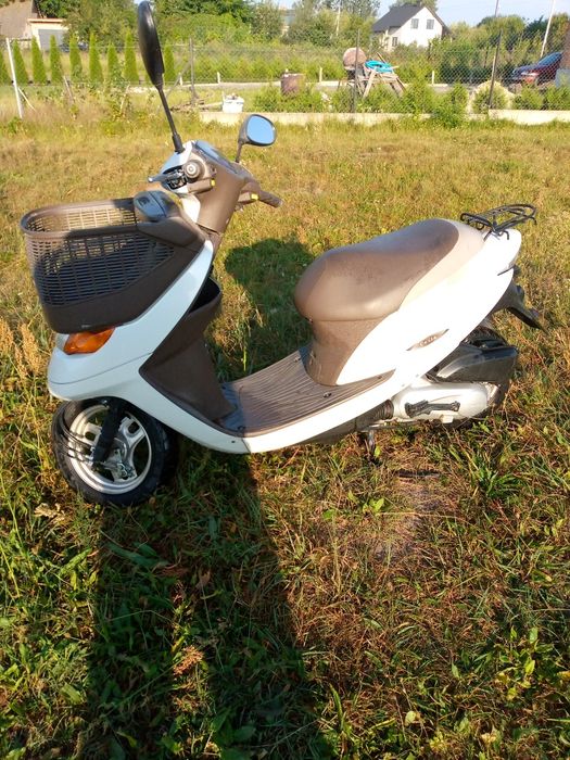 Мопеди скутери продаж