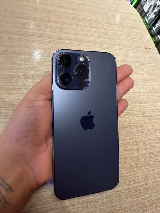 Iphone 14 pro max Deep Purple