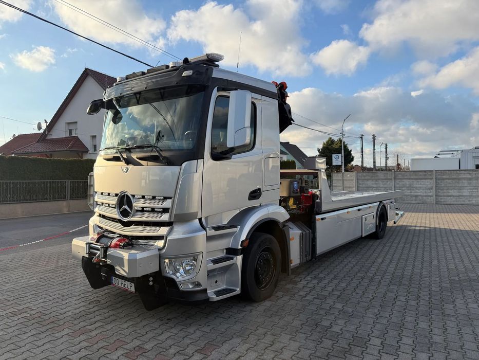 Mercedes-Benz Antos  Mercedes Antos , Holownik , Pomoc Drogowa
