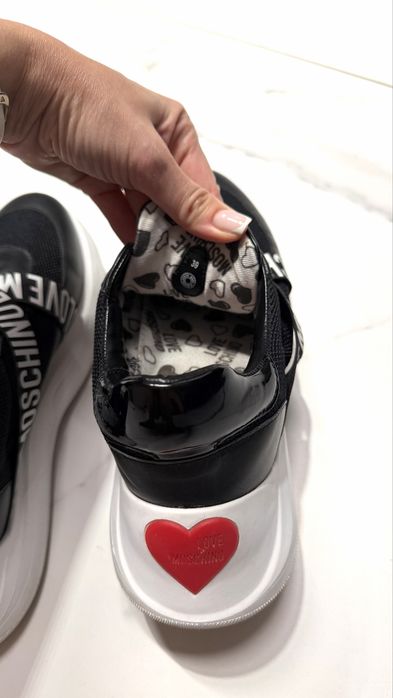 Кросівки Love Moschino 39 розмір