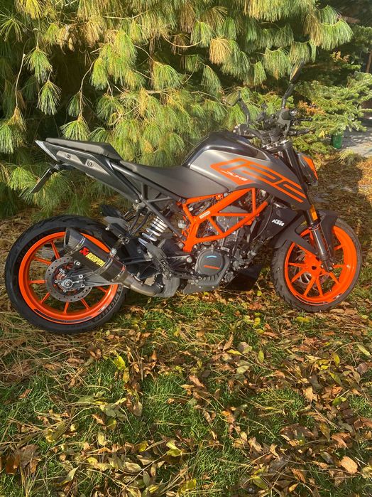 Ktm duke 125  2021r NISKI PRZEBIEG