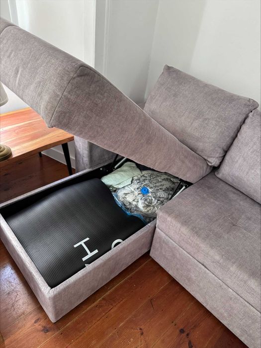 Sofá-cama Chaise Longue com Arrumação