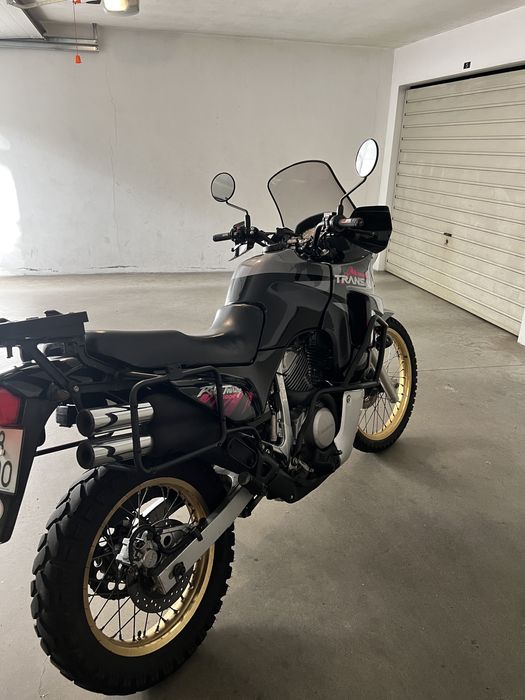 Honda transalp 600
