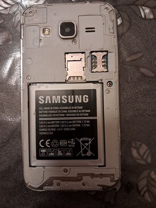 продам телефон Samsung