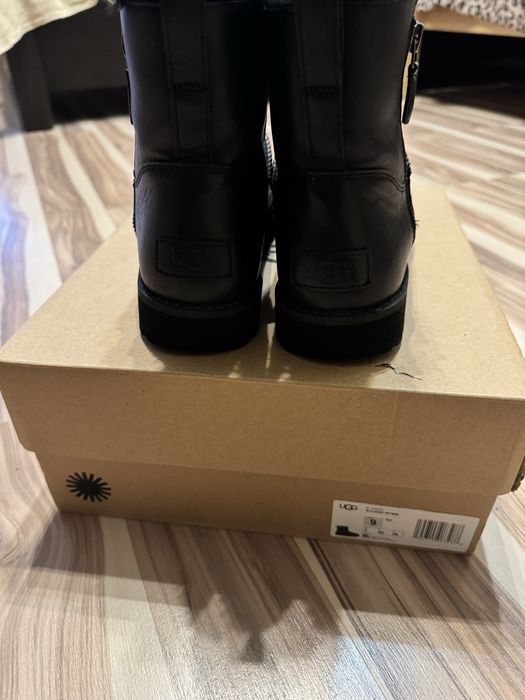 Ugg australia угг