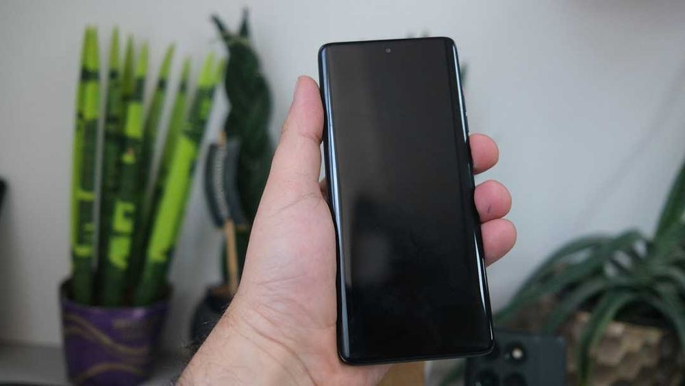 Motorola EDGE 2025  8/256 120 HZ гарний стан