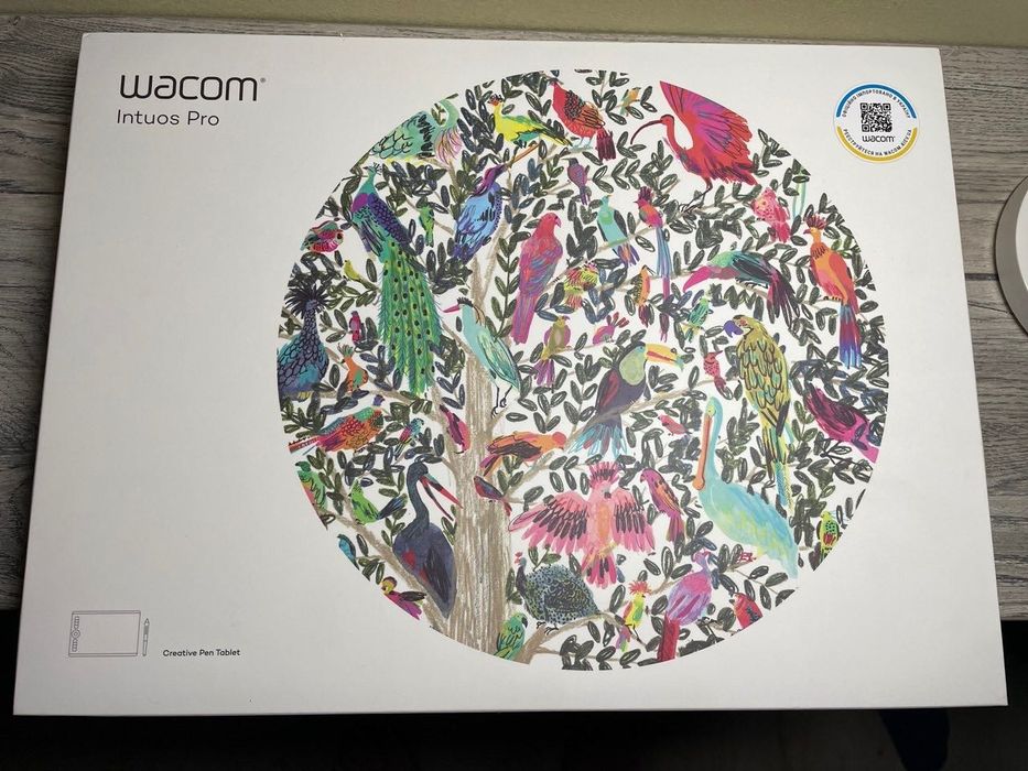 Графічний планшет Wacom Intuos Pro M (PTH-660)