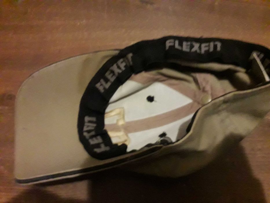 czapka z daszkiem  DC
